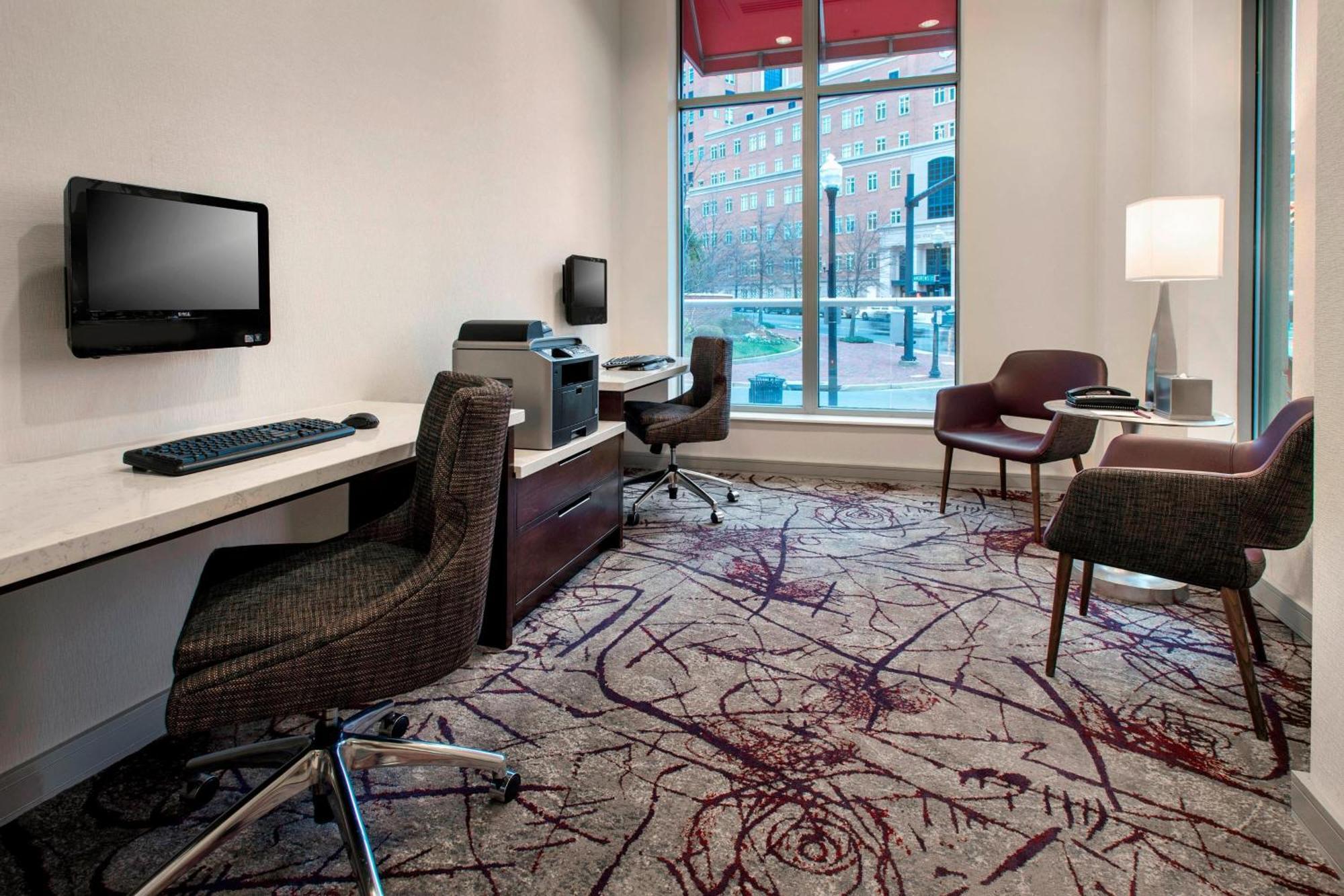 Residence Inn Alexandria Old Town South At Carlyle Εξωτερικό φωτογραφία