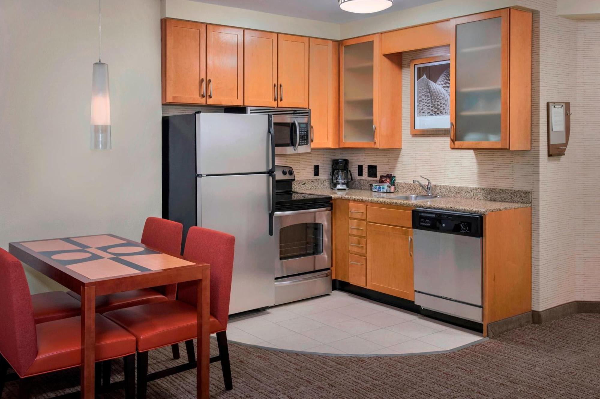 Residence Inn Alexandria Old Town South At Carlyle Εξωτερικό φωτογραφία