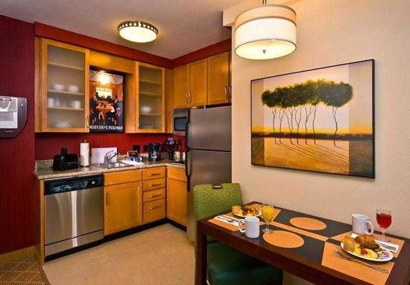 Residence Inn Alexandria Old Town South At Carlyle Εξωτερικό φωτογραφία