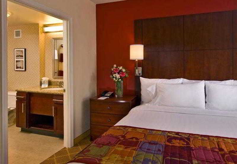 Residence Inn Alexandria Old Town South At Carlyle Εξωτερικό φωτογραφία